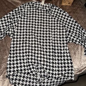 Houndstooth Black and White womens Shirt